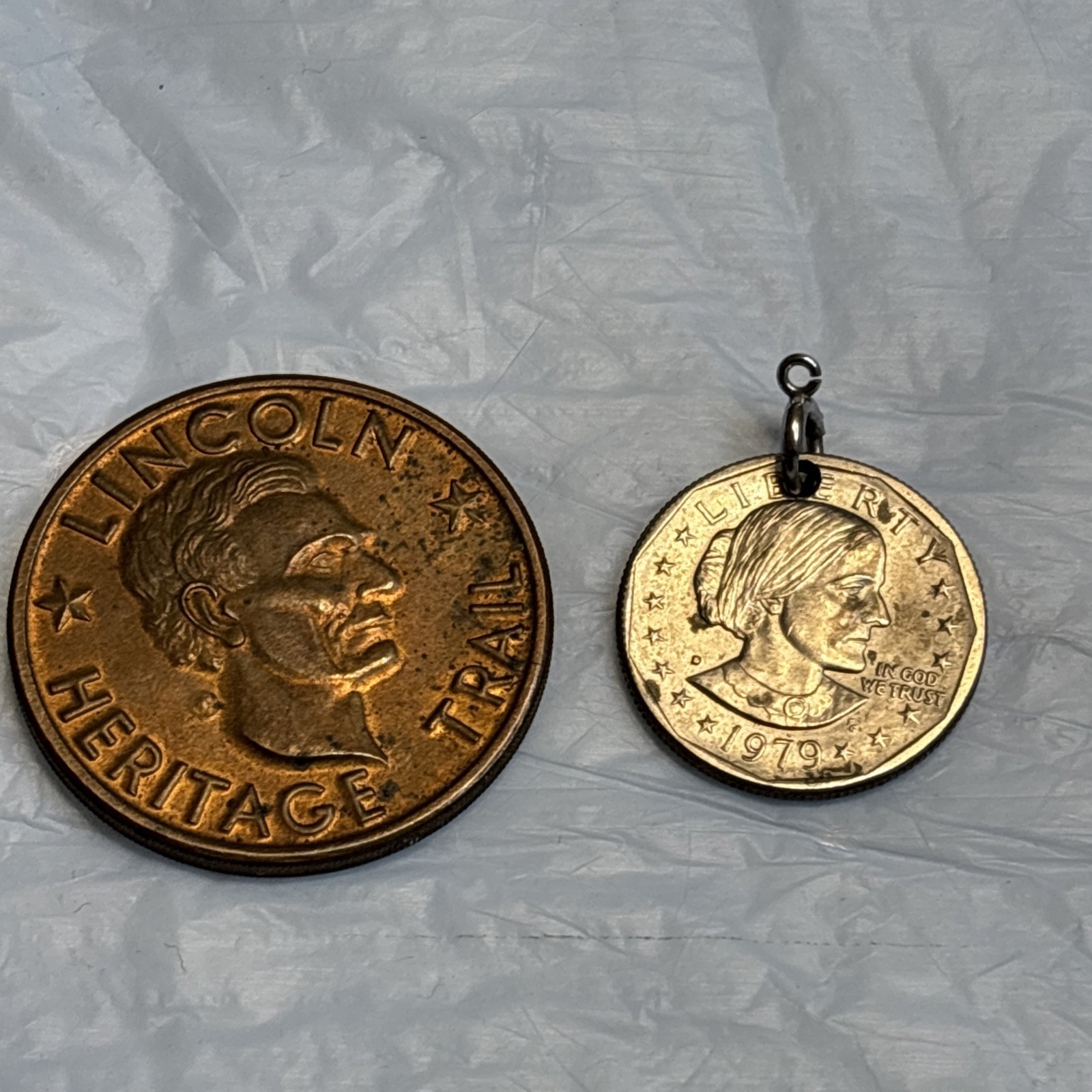 1969 Lincoln Heritage Trail Token & 1979 Susan B Anthony Dollar Pendant